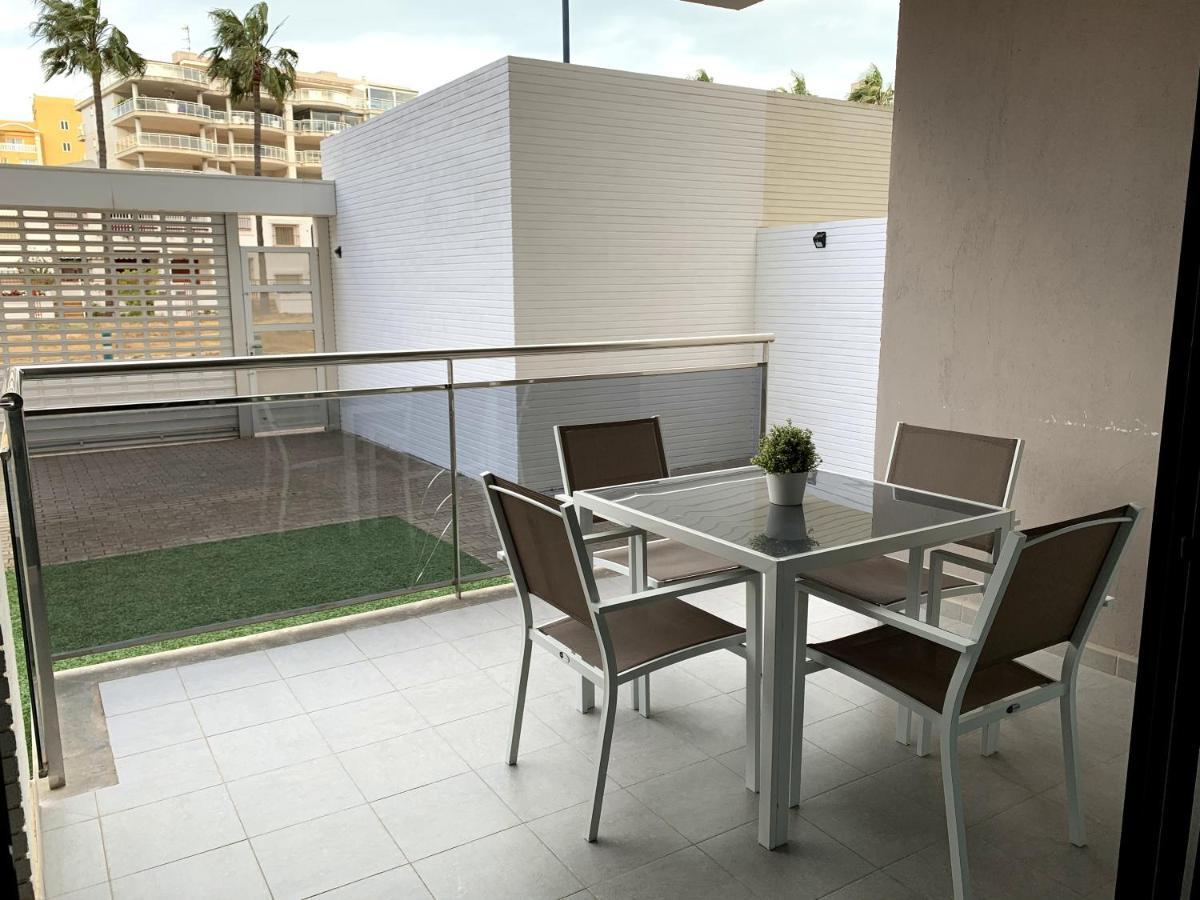 Apartamento Con Jardin En Primera Linea De Playa Con Parking Y Piscina Peñíscola Buitenkant foto