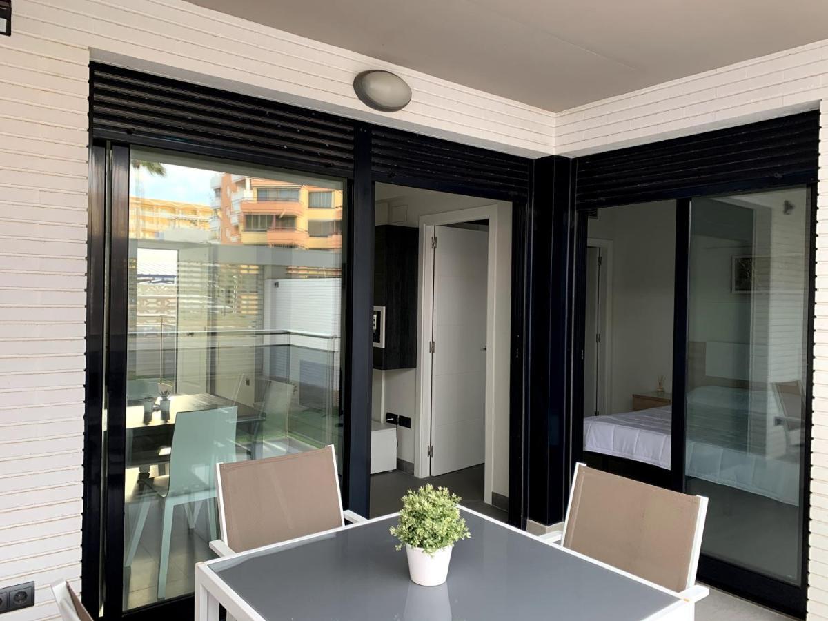 Apartamento Con Jardin En Primera Linea De Playa Con Parking Y Piscina Peñíscola Buitenkant foto