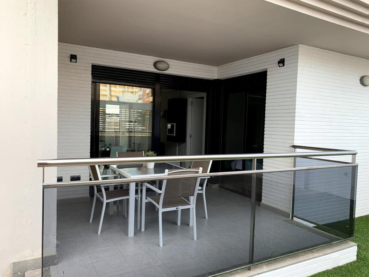 Apartamento Con Jardin En Primera Linea De Playa Con Parking Y Piscina Peñíscola Buitenkant foto